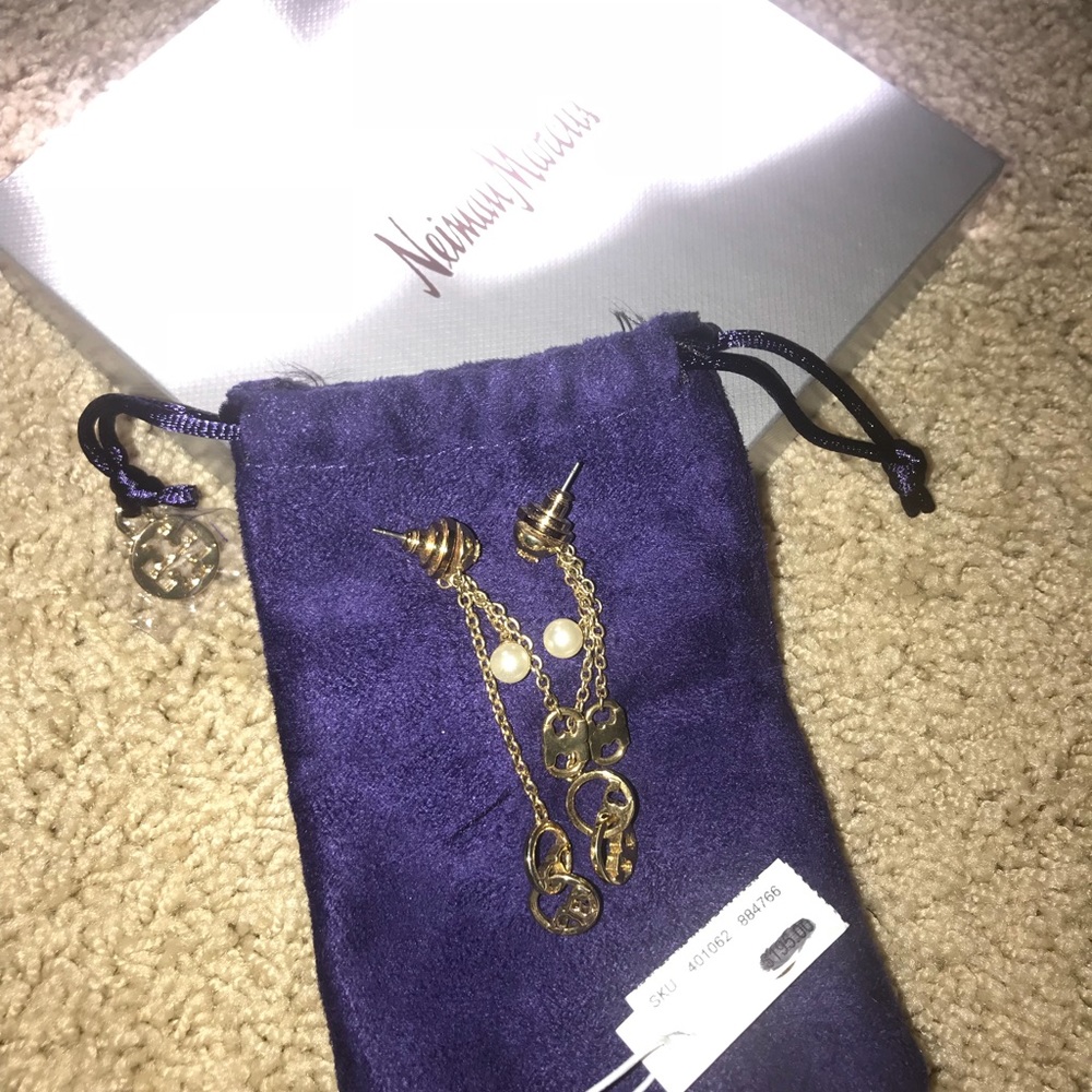 TORY BURCH DANGLE PEARL EARRINGS